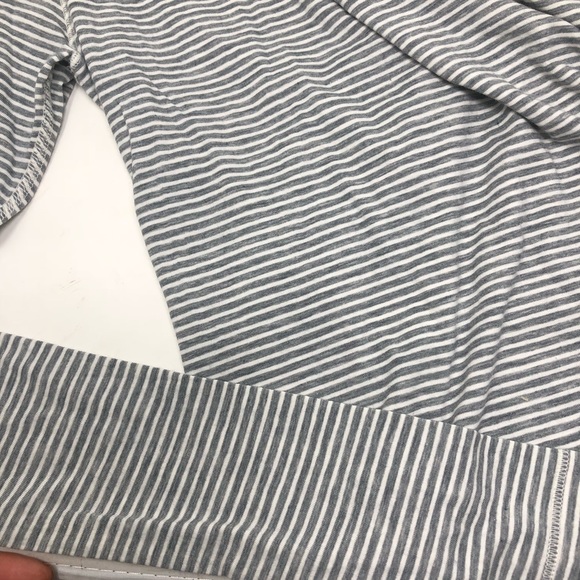 Lululemon grey white stripe wrap top - Picture 7 of 8